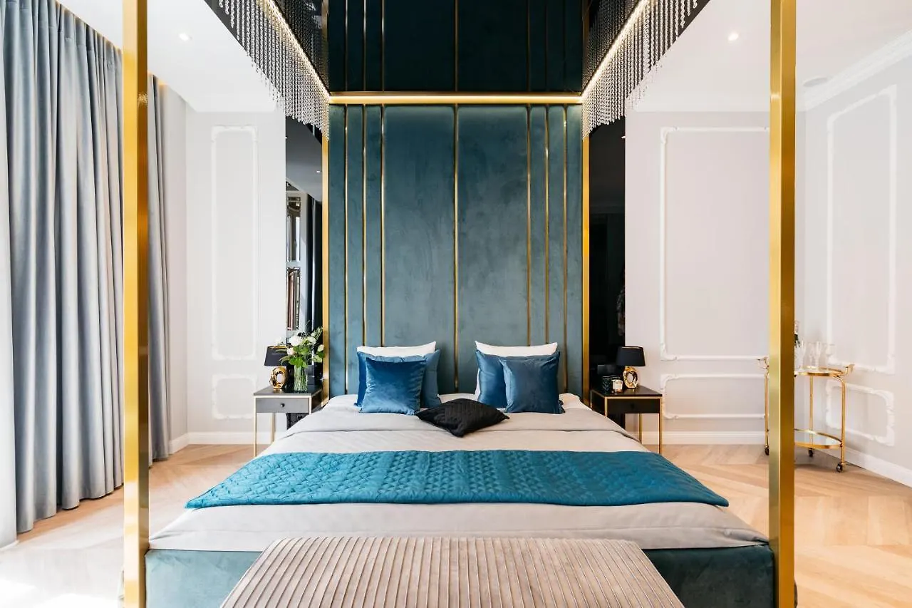Crystal Lodge - Loftaffair Collection Krakow Poland